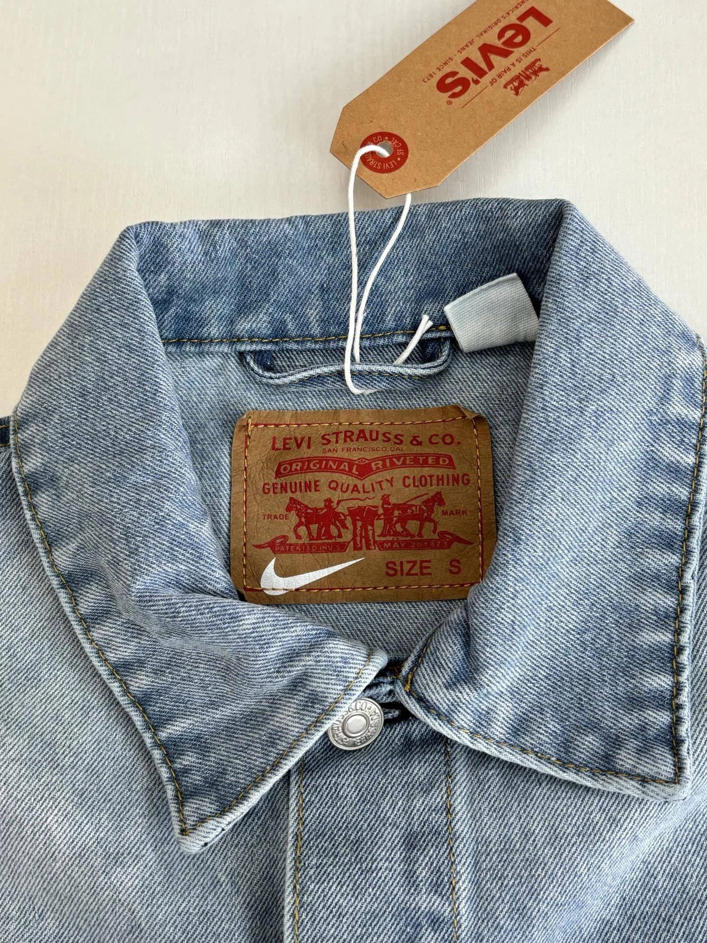 wg.luxury-- 8V Levi’s x Nike embroidery item: E-F431J1722